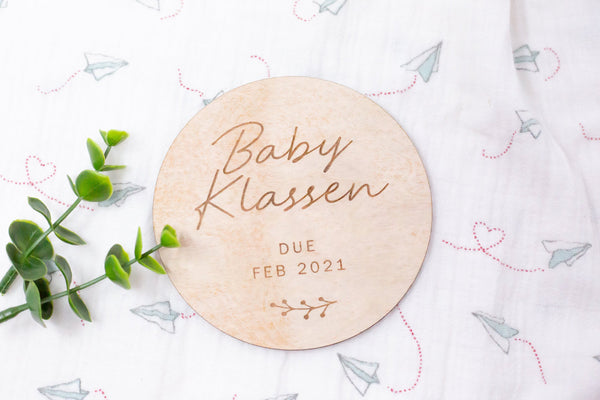 Baby's Name Plaque - Due Date Short - Pregnancy Announcement